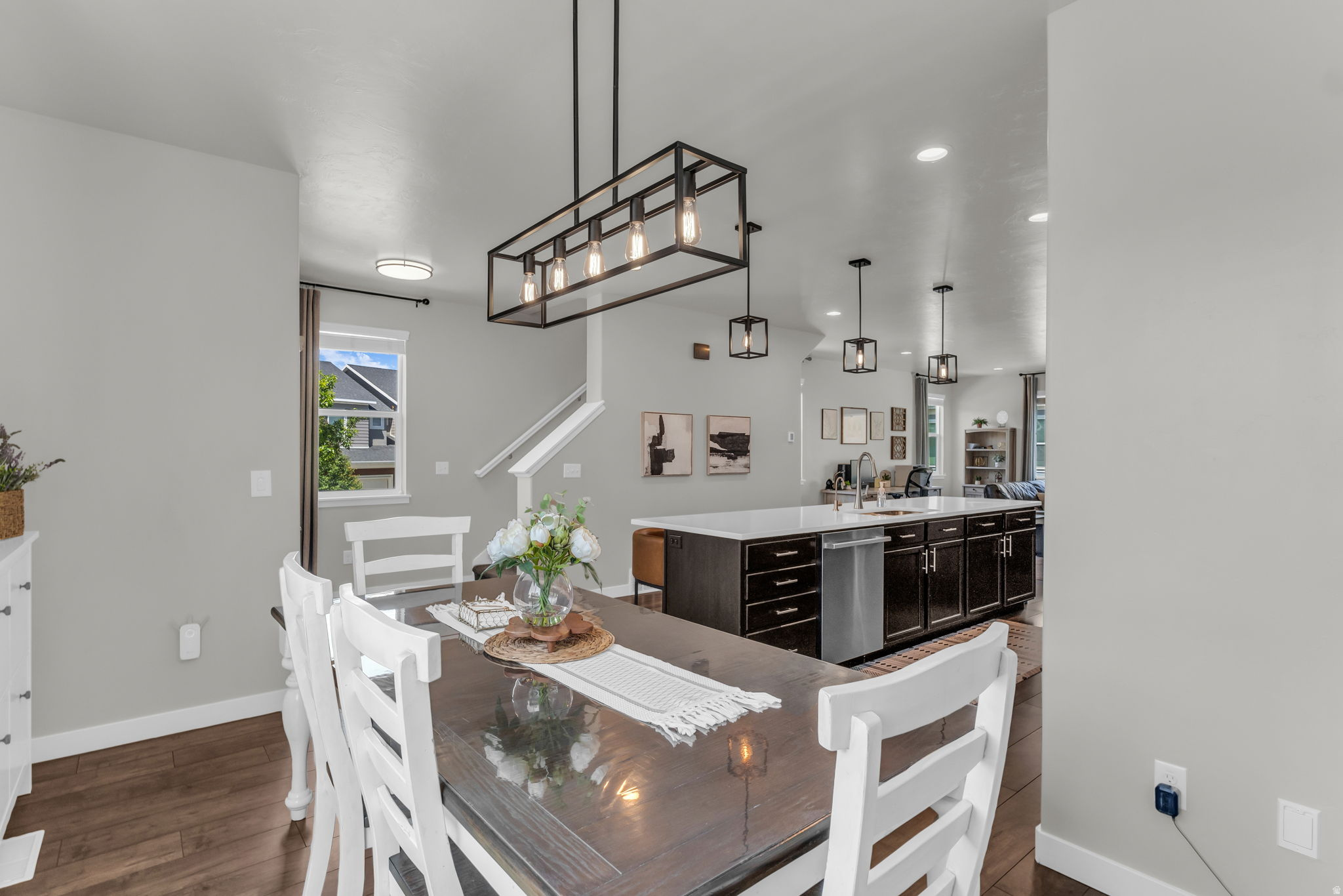 RUSHTON MEADOWS TOWN - Residential