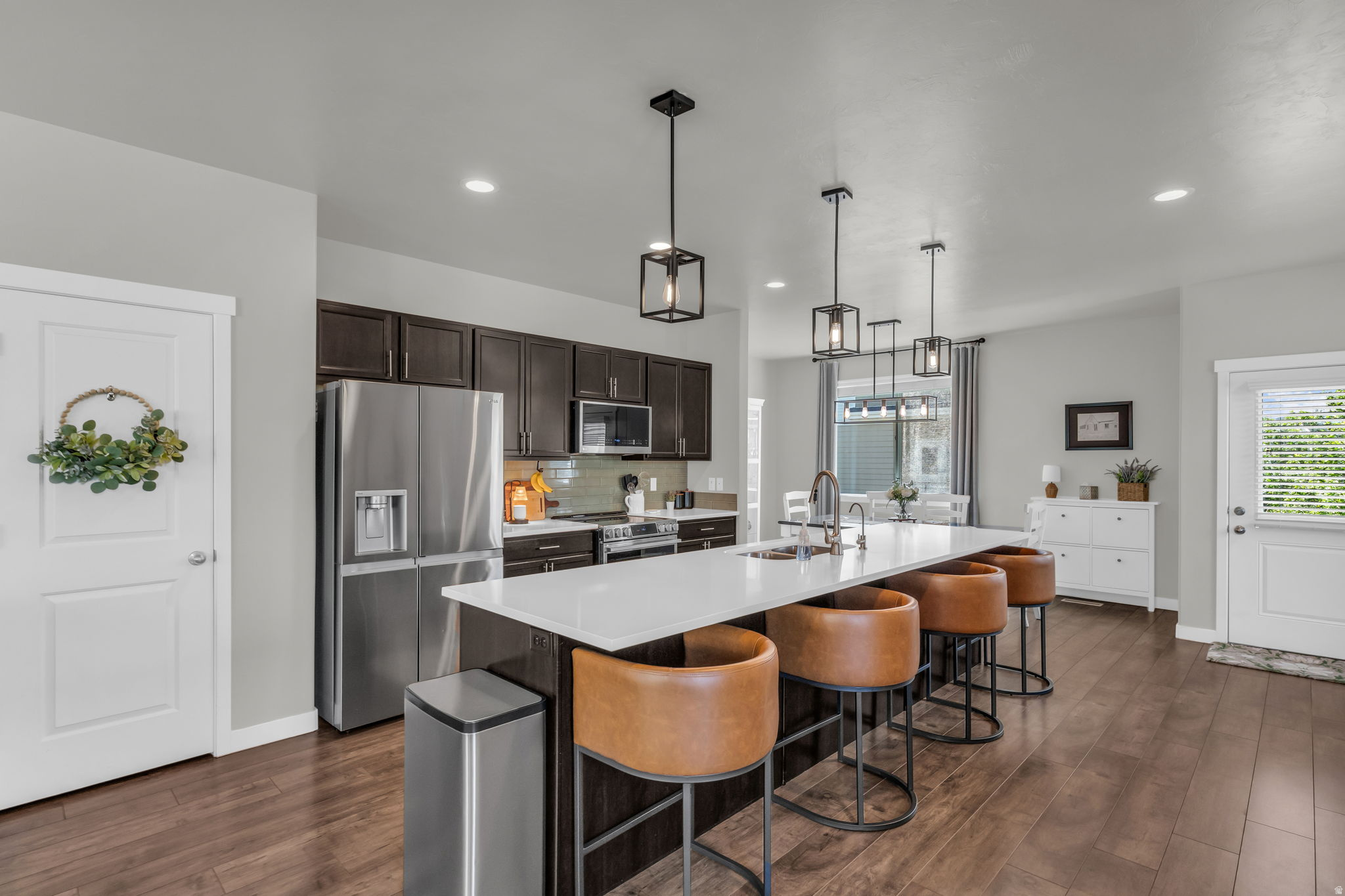 RUSHTON MEADOWS TOWN - Residential