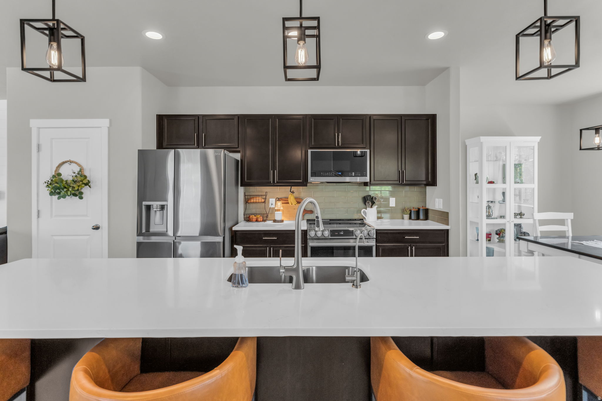 RUSHTON MEADOWS TOWN - Residential