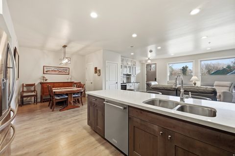 Tiny photo for 2369 E MURRAY HOLLADAY RD S #A202, Holladay, UT 84117 (MLS # 2132314)