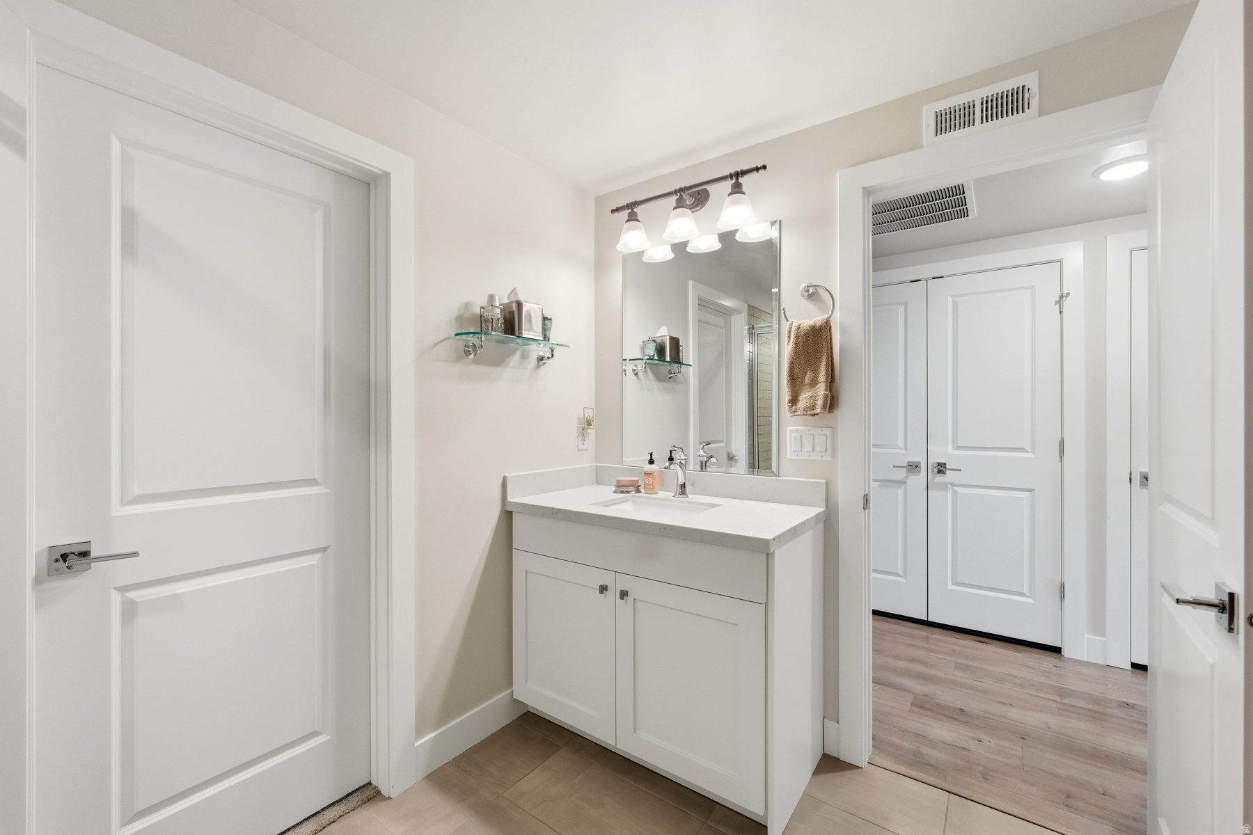 TERRACES AT HOLLADAY - Residential