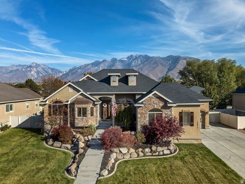 Photo of 12073 S 300 E, Draper, UT 84020 (MLS # 2123112)