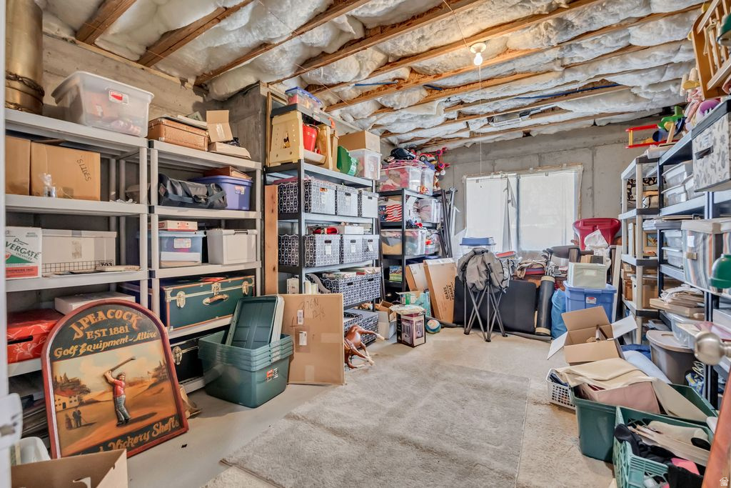 MEADOWS - Residential