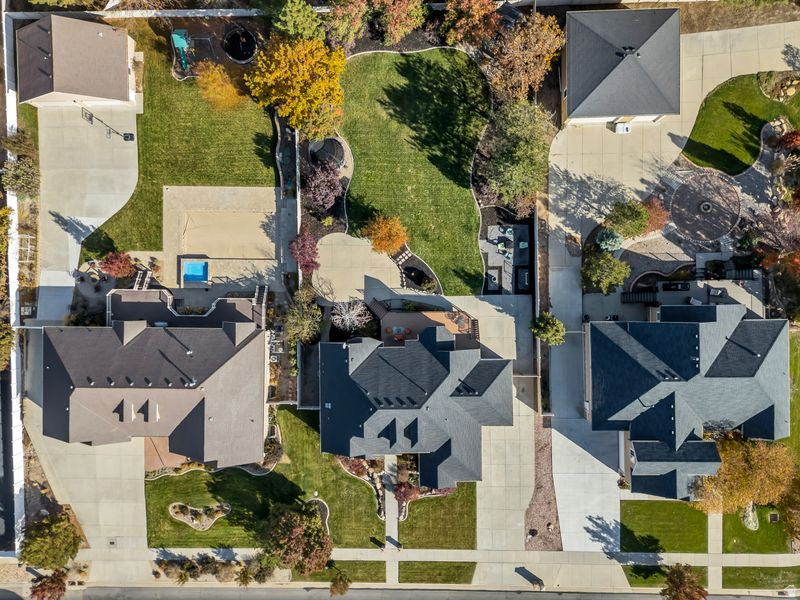 MEADOWS - Residential