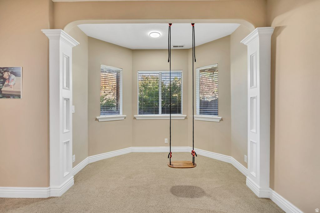 MEADOWS - Residential