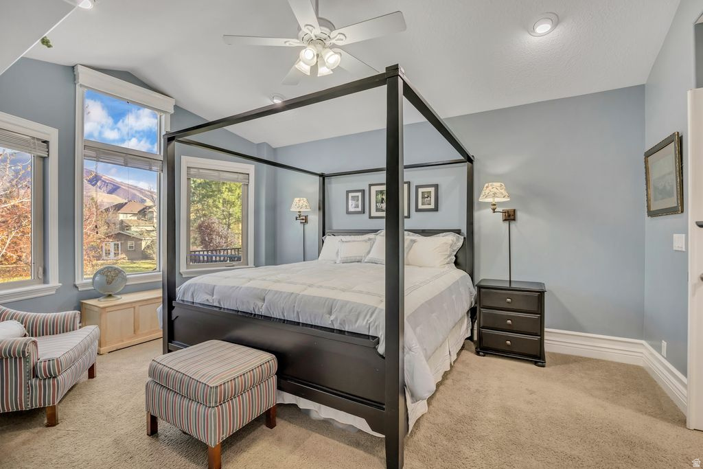 MEADOWS - Residential