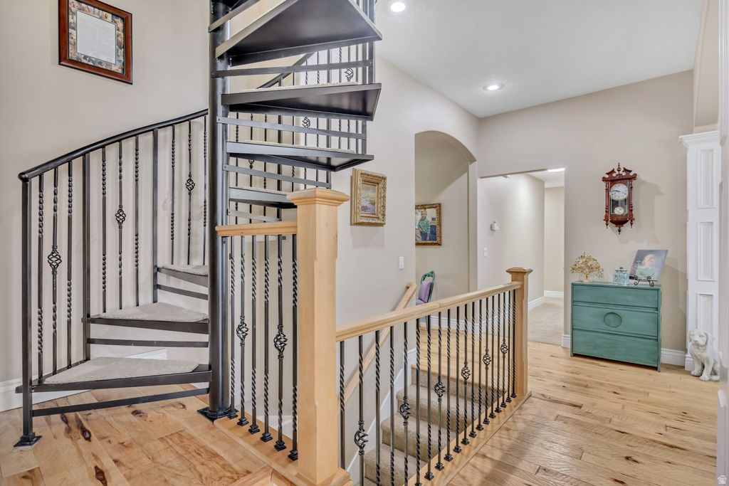 MEADOWS - Residential