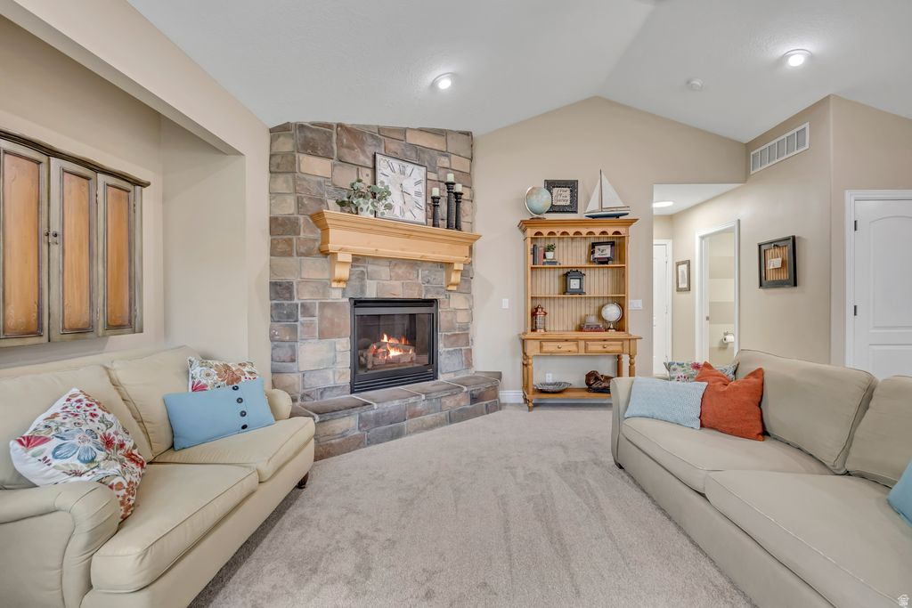 MEADOWS - Residential