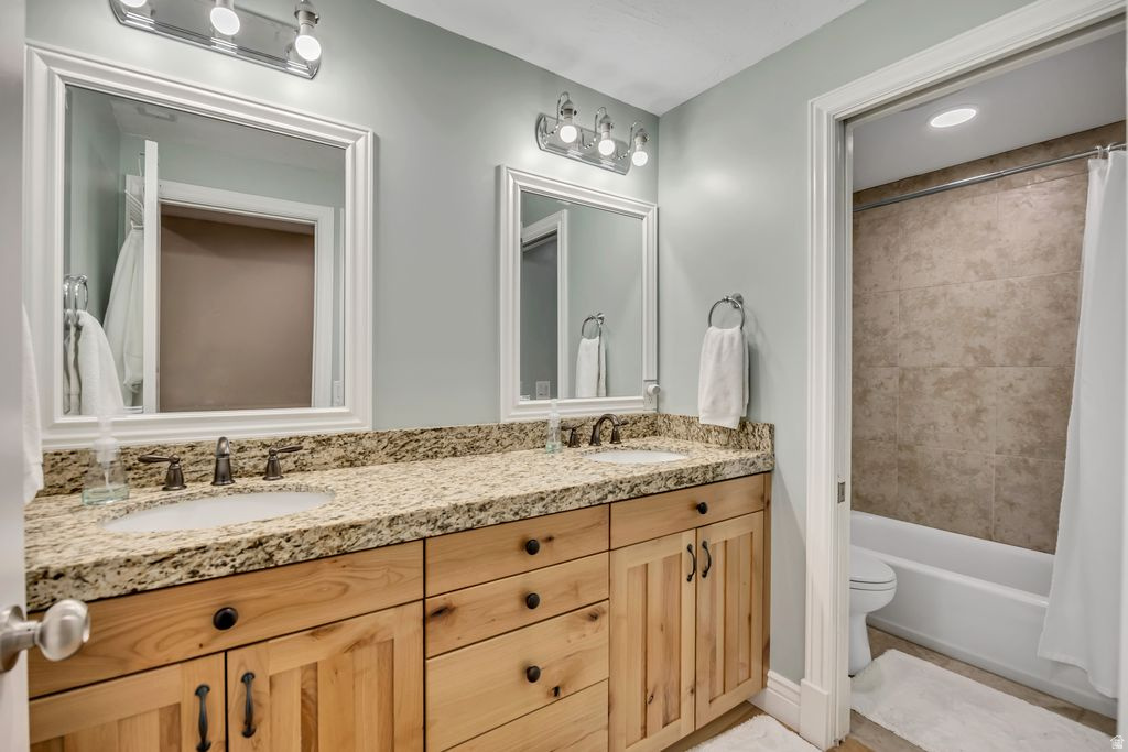 MEADOWS - Residential