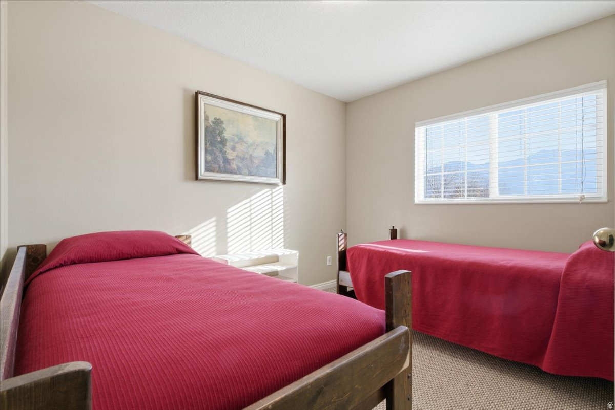 CASTLE PARK - Residential