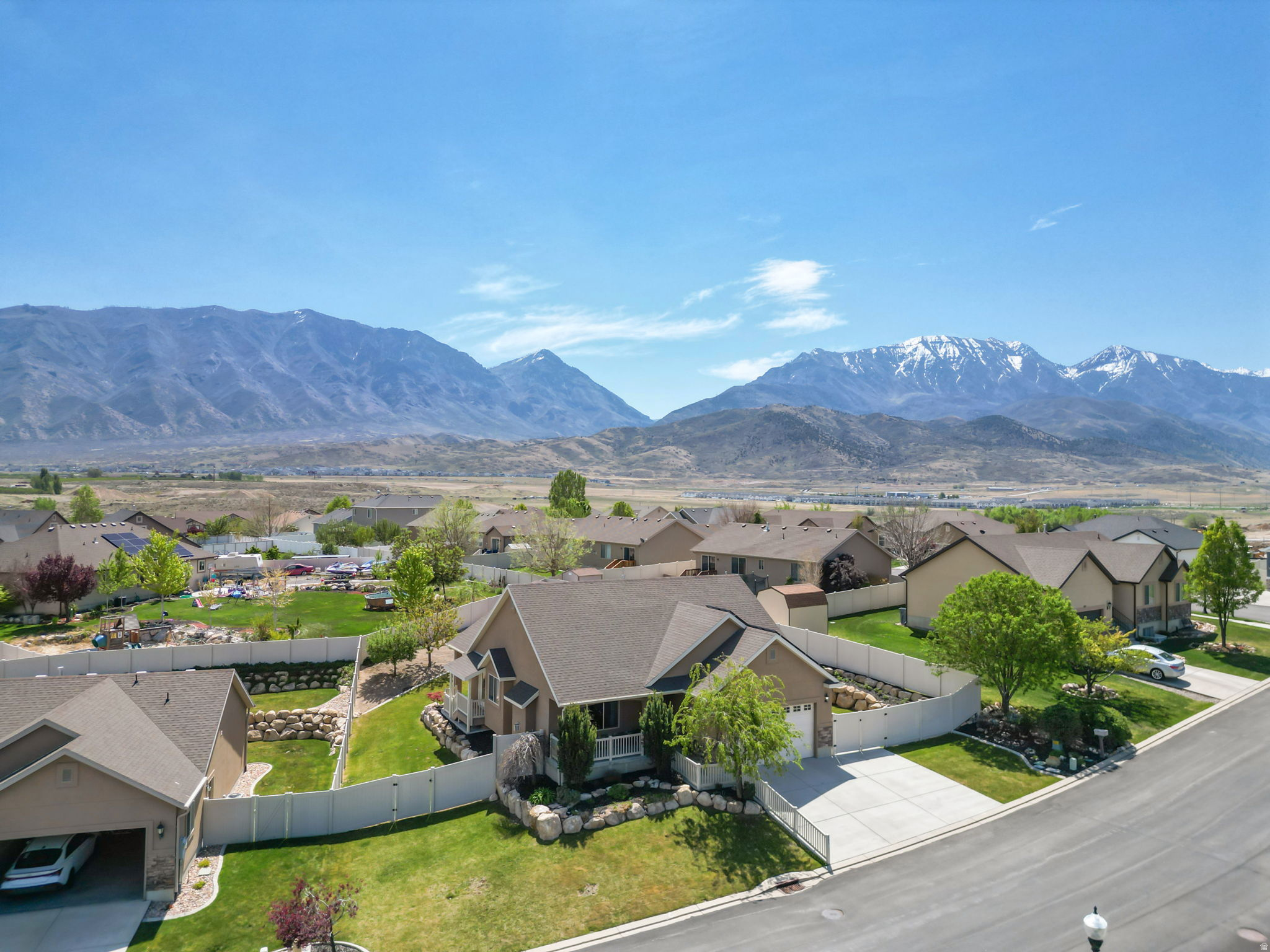 STONE HOLLOW AT SUMMIT RIDGE - Residential