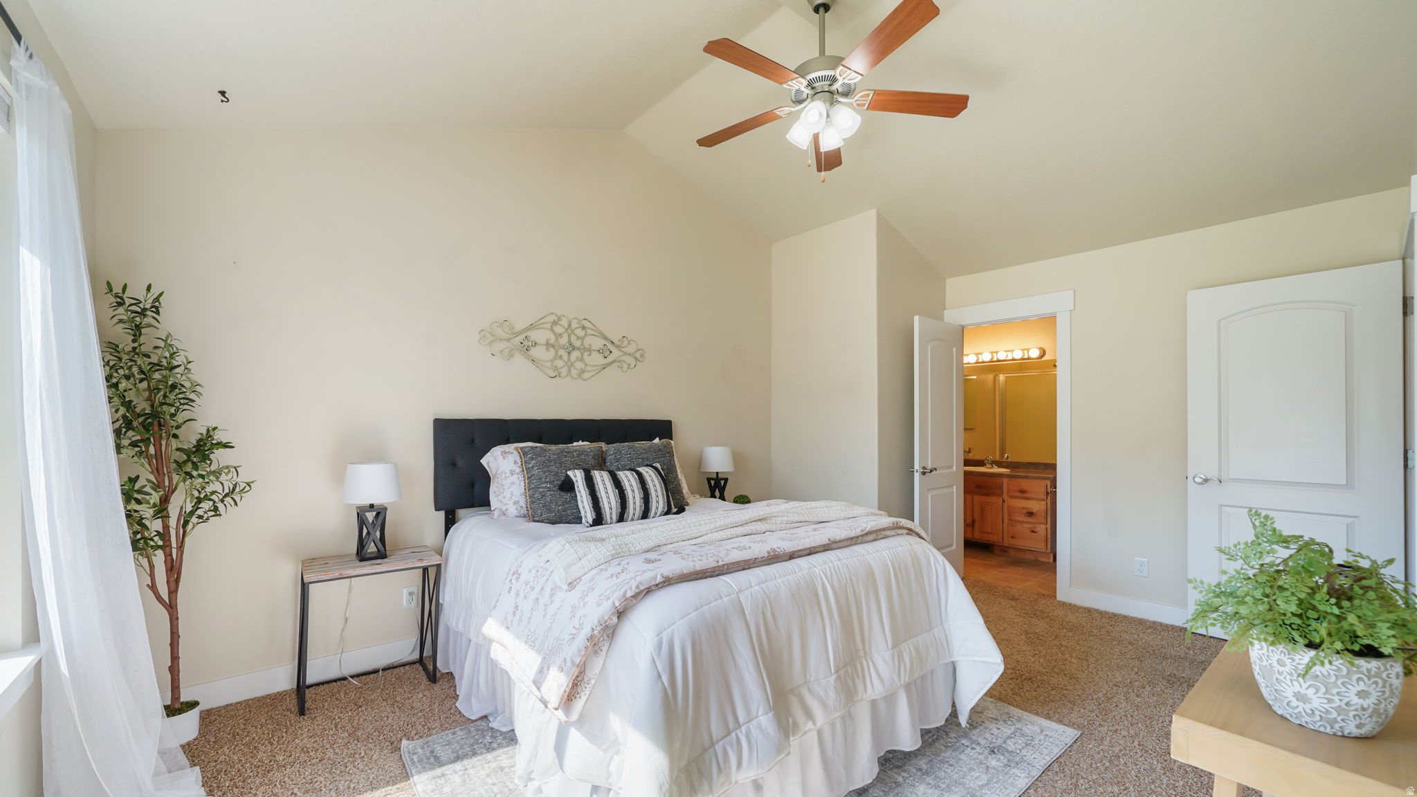 STONE HOLLOW AT SUMMIT RIDGE - Residential