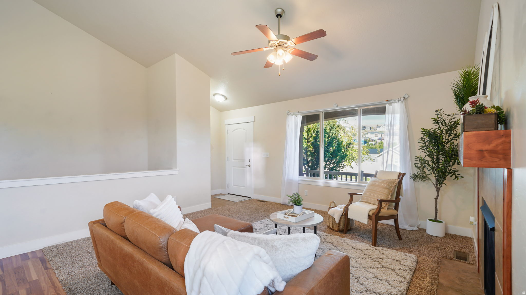 STONE HOLLOW AT SUMMIT RIDGE - Residential