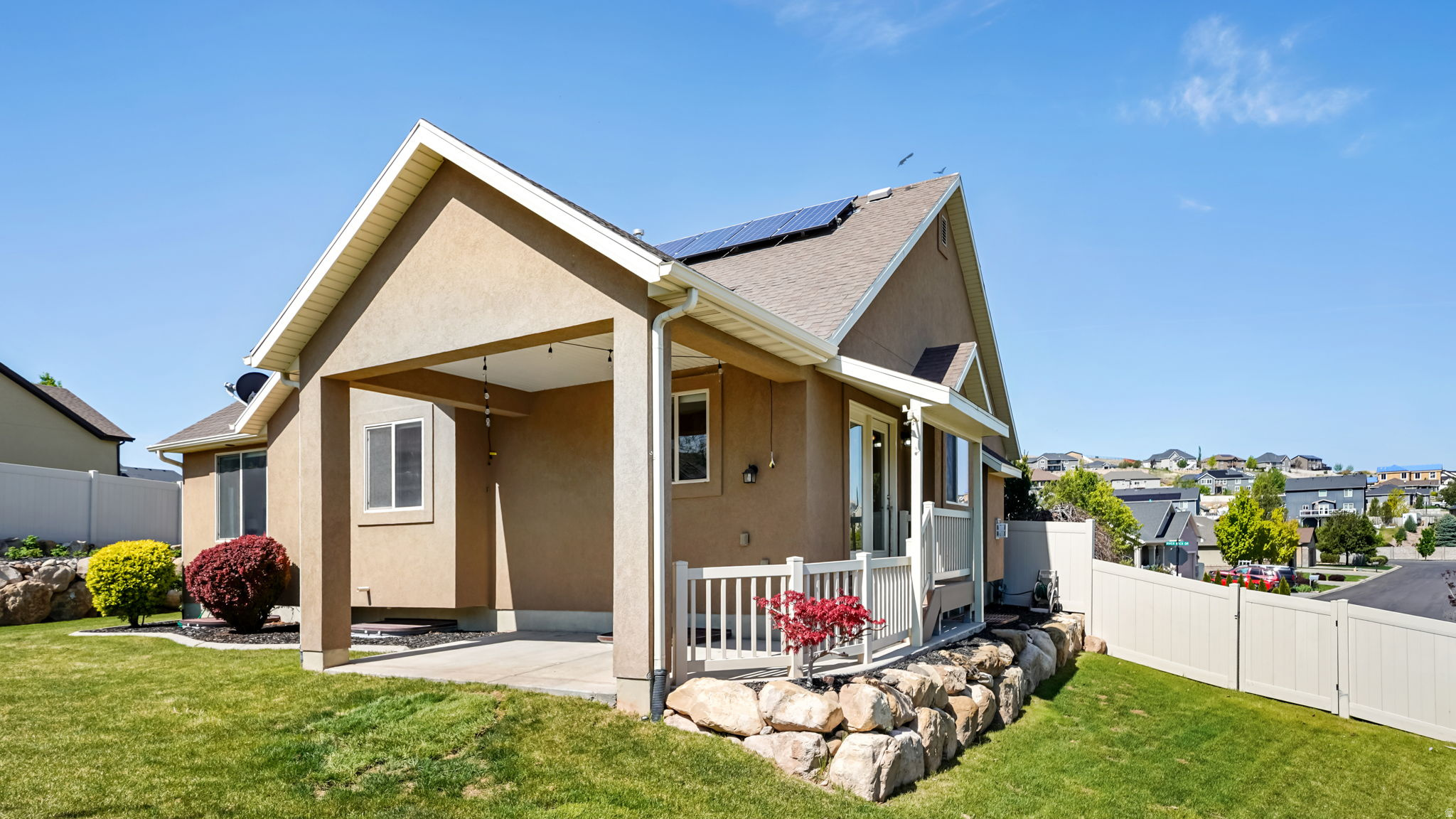STONE HOLLOW AT SUMMIT RIDGE - Residential