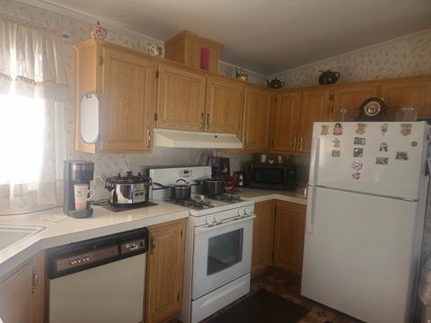 Tiny photo for 680 N MAIN ST #B13, Kaysville, UT 84037 (MLS # 2130875)