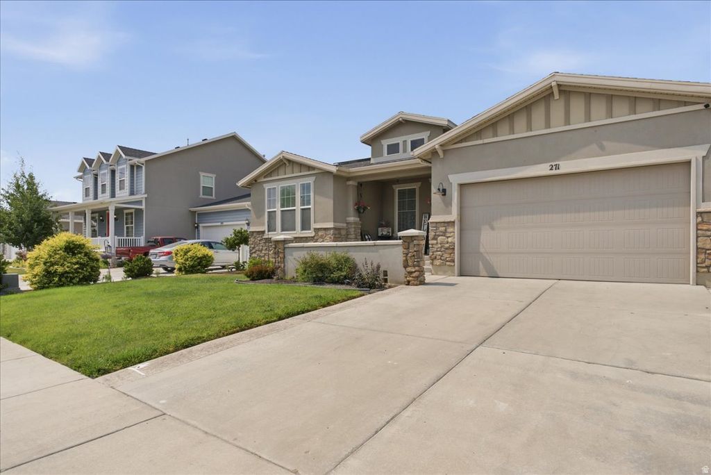 Photo of 271 E ROCKWOOD WAY, Stansbury Park, UT 84074 (MLS # 2167893)