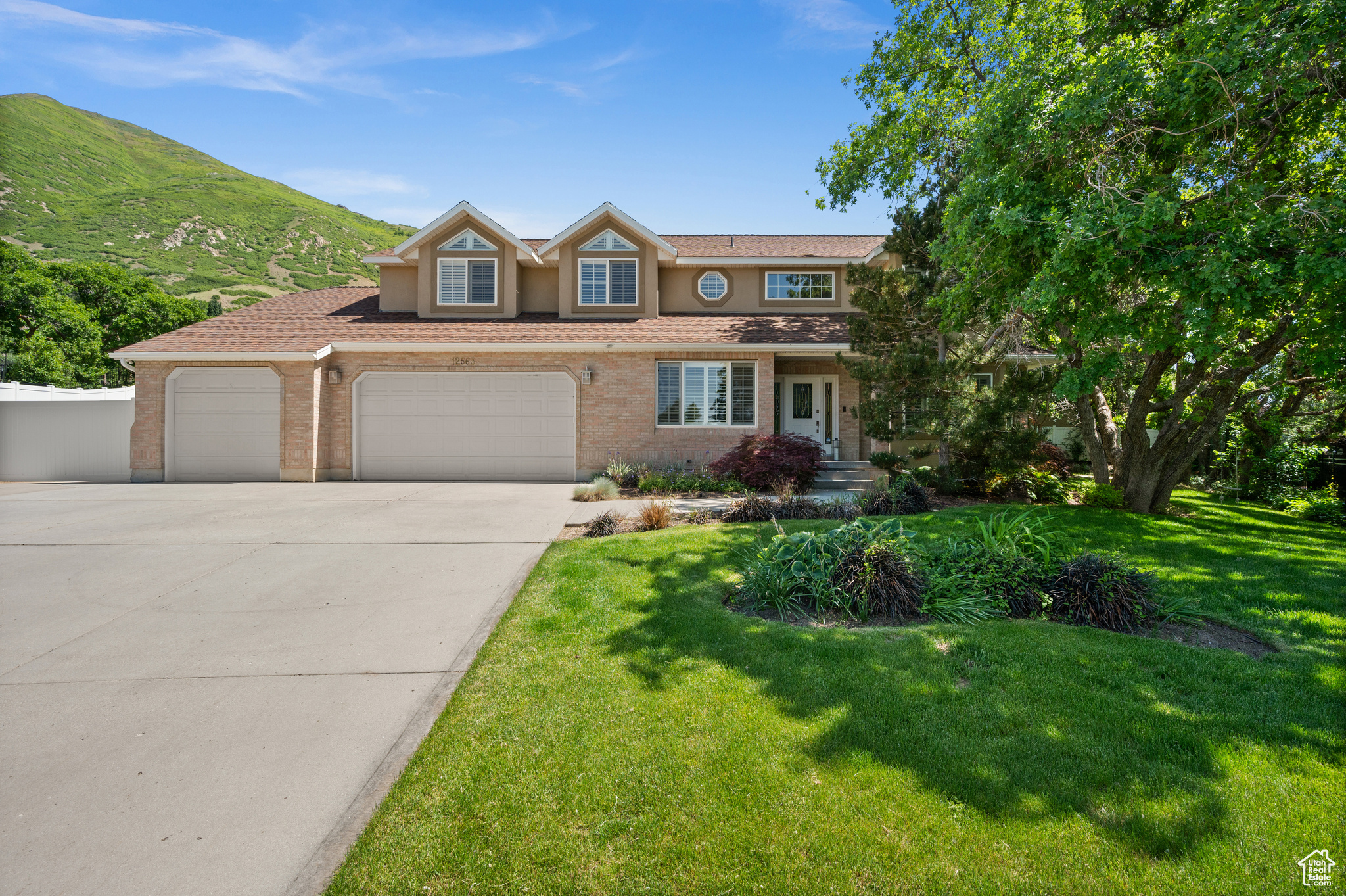 12563 S Bear Castle Cv, Draper, Utah image 1