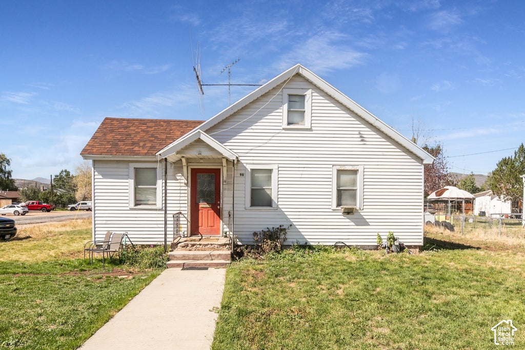 Photo of 96 S MAIN ST, Kamas, UT 84036 (MLS # 2187884)
