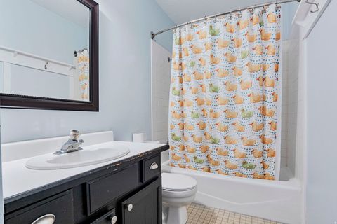 Tiny photo for 2113 W SURREY CIR, Taylorsville, UT 84129 (MLS # 2124483)