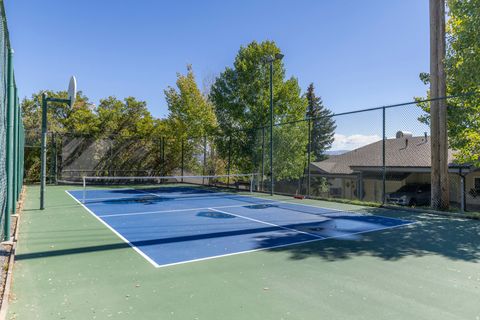 Tiny photo for 918 SCHNEITTER CIR, Midway, UT 84049 (MLS # 2121117)