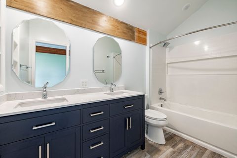 Tiny photo for 918 SCHNEITTER CIR, Midway, UT 84049 (MLS # 2121117)