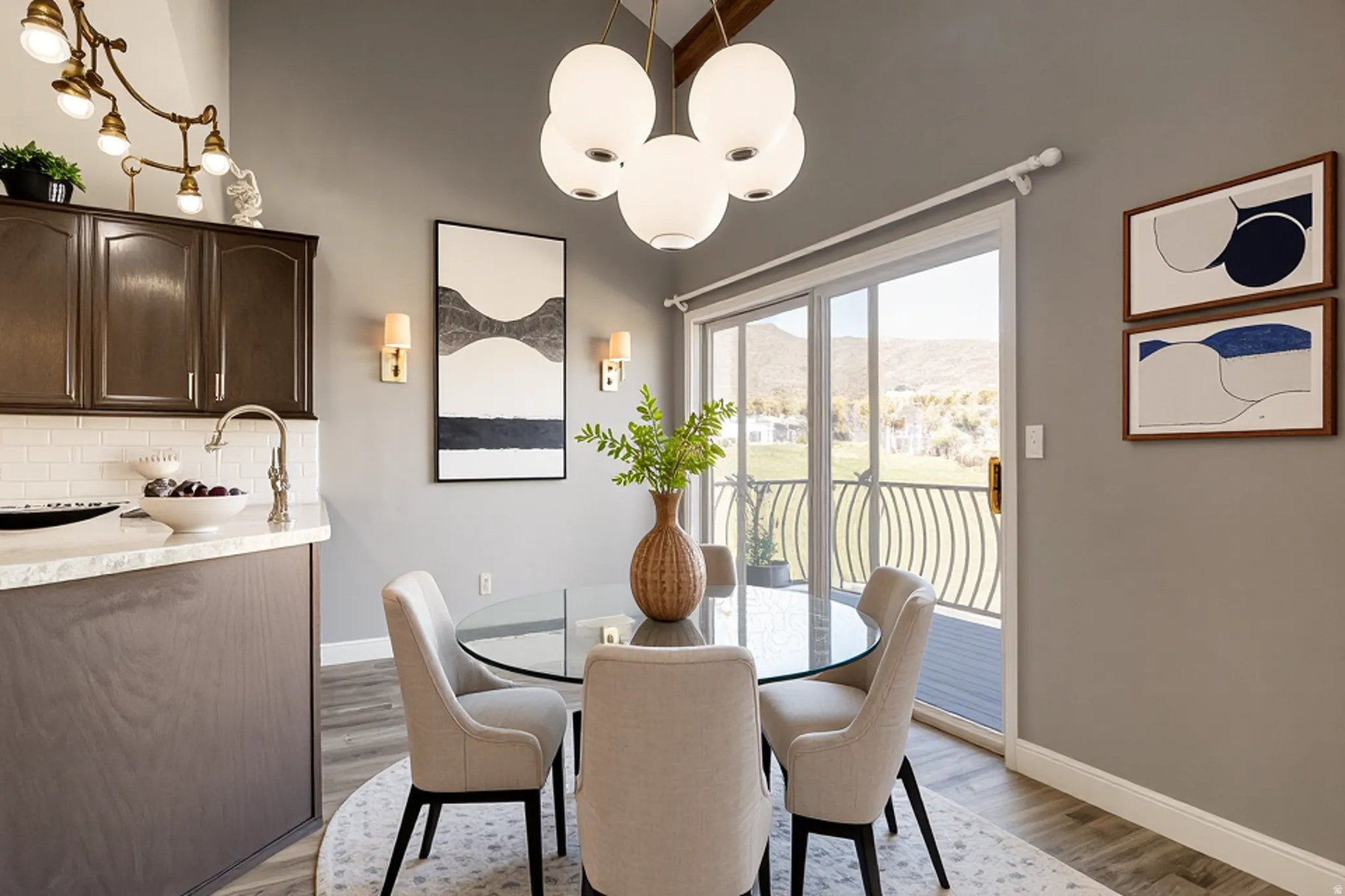 SWISS OAKS - Residential