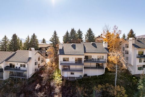 Tiny photo for 918 SCHNEITTER CIR, Midway, UT 84049 (MLS # 2121117)