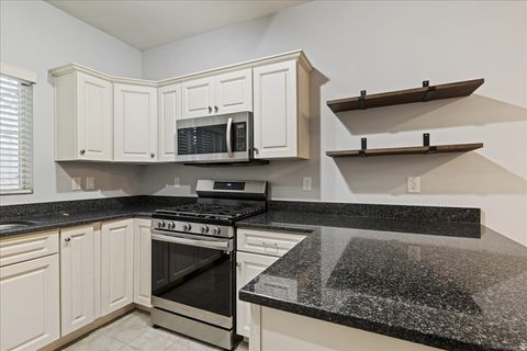 Tiny photo for 173 E FOREHAND LN, Lehi, UT 84043 (MLS # 2134192)