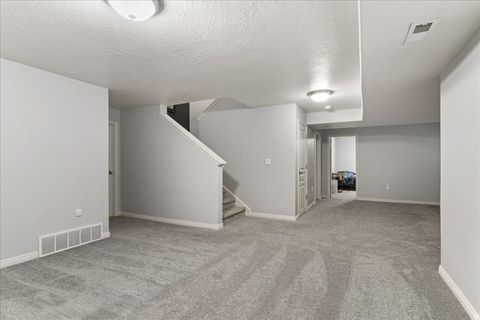 Tiny photo for 173 E FOREHAND LN, Lehi, UT 84043 (MLS # 2134192)