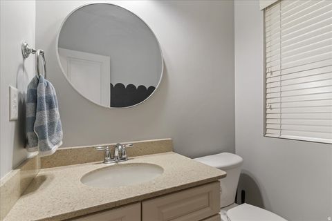 Tiny photo for 173 E FOREHAND LN, Lehi, UT 84043 (MLS # 2134192)