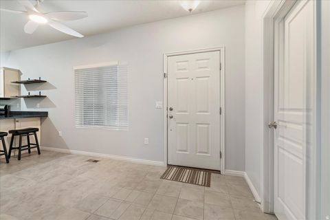 Tiny photo for 173 E FOREHAND LN, Lehi, UT 84043 (MLS # 2134192)