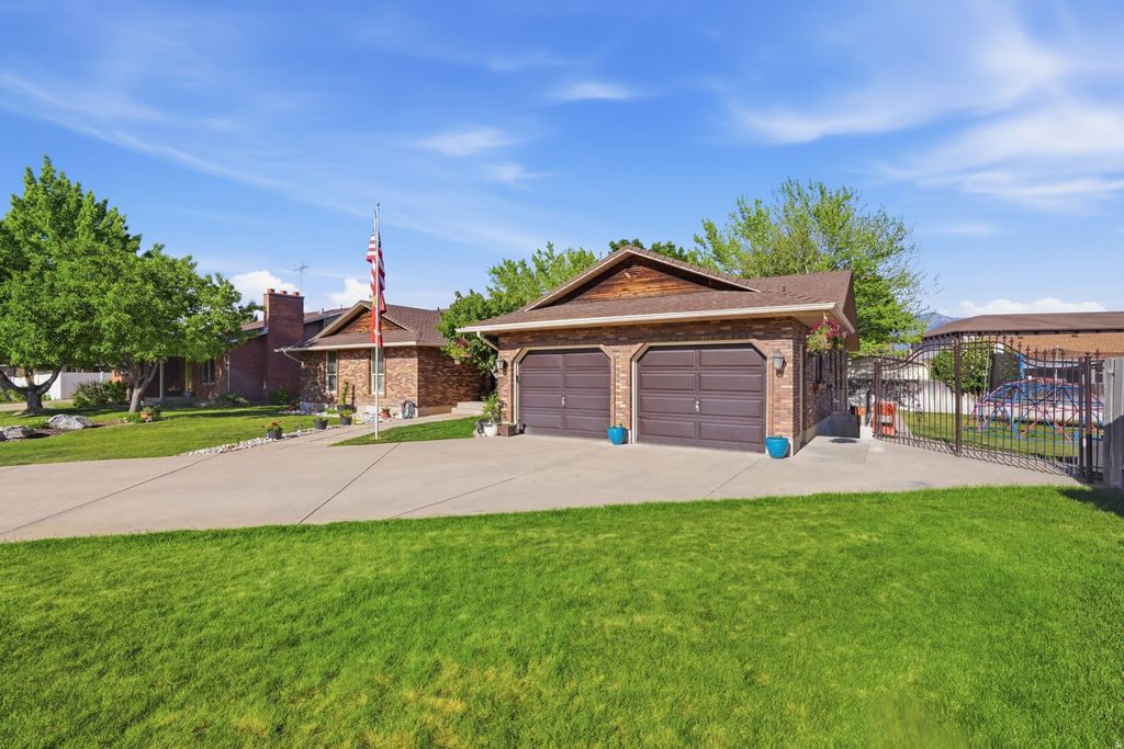 Photo of 2045 W 5025 S, Roy, UT 84067 (MLS # 2157209)