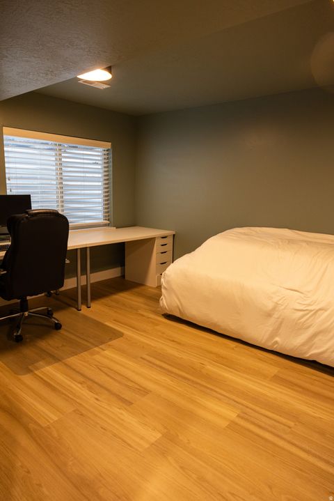 Tiny photo for 906 S CRESCENT WAY, Mapleton, UT 84664 (MLS # 2142656)