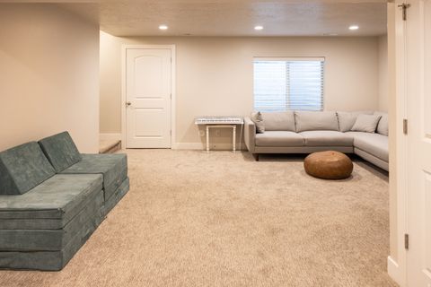 Tiny photo for 906 S CRESCENT WAY, Mapleton, UT 84664 (MLS # 2142656)