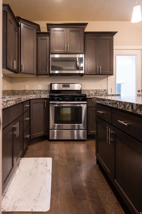 Tiny photo for 906 S CRESCENT WAY, Mapleton, UT 84664 (MLS # 2142656)