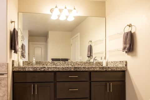 Tiny photo for 906 S CRESCENT WAY, Mapleton, UT 84664 (MLS # 2142656)