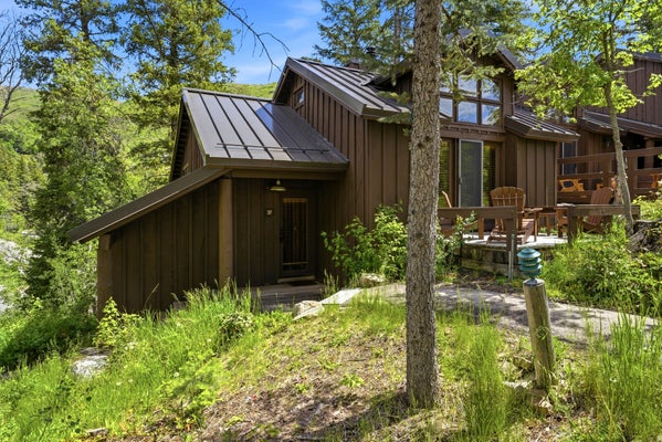ADDRESS PRIVATE, PROVO, UT 84604 - Image cd79657b05f1d781d9bfcd3ccd1745bf/2636876679