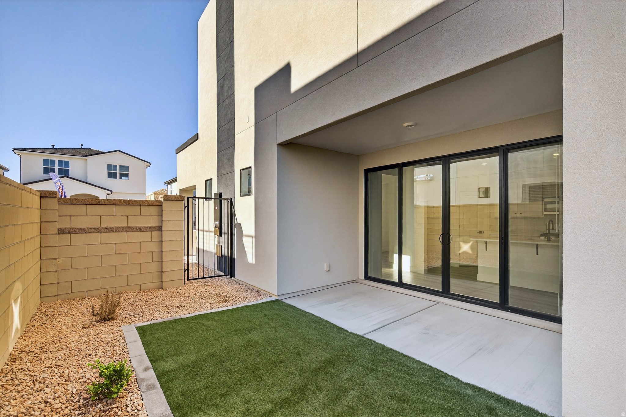 DESERT COLOR / SAGE HAVEN - Residential