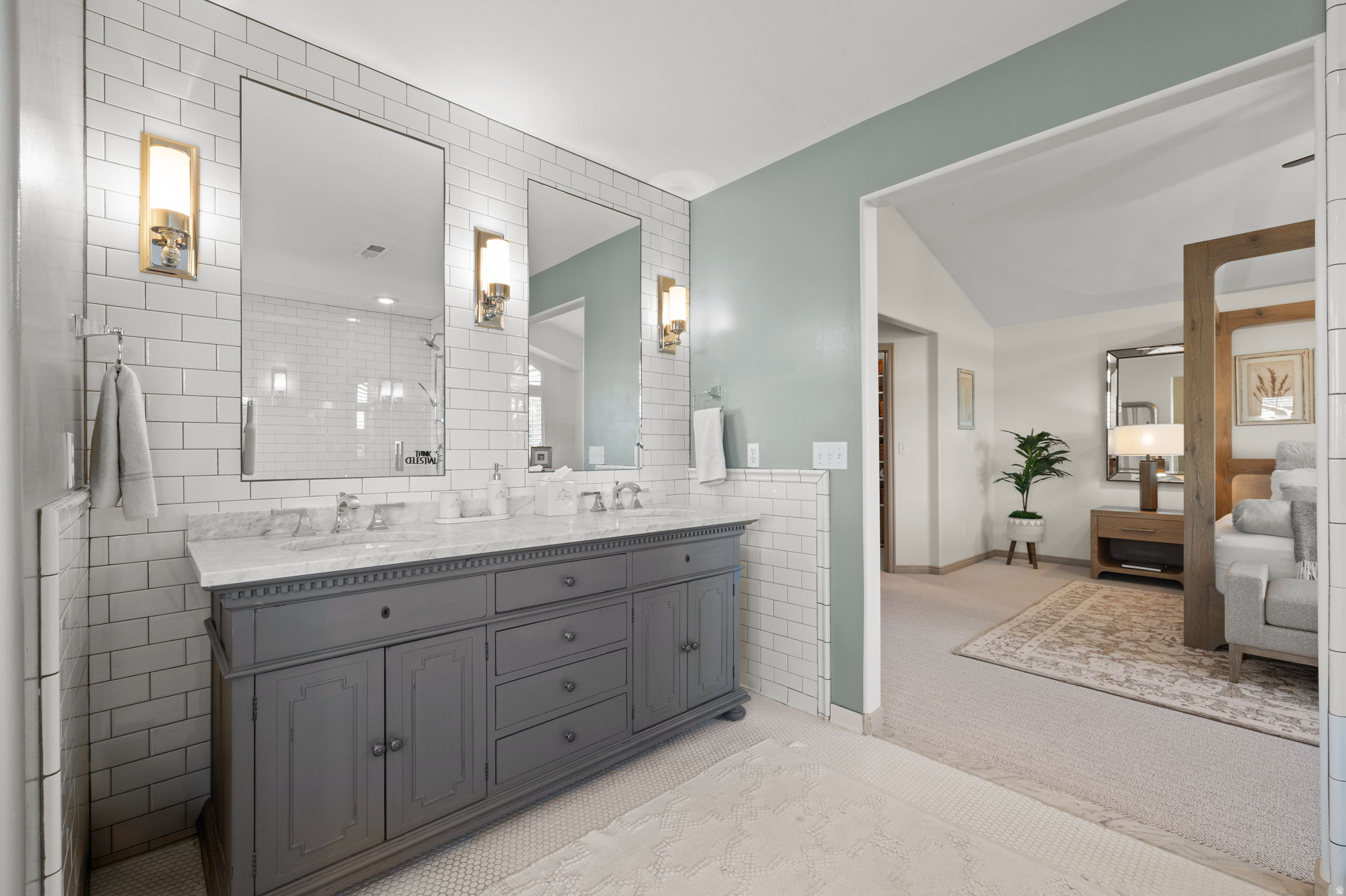 SOUTH MOUNTAIN - Residential