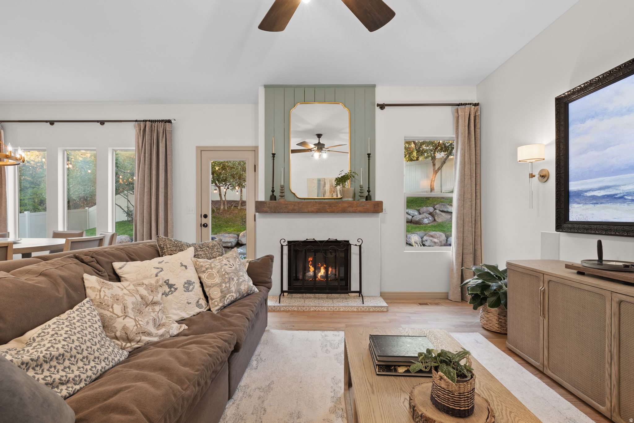 SOUTH MOUNTAIN - Residential