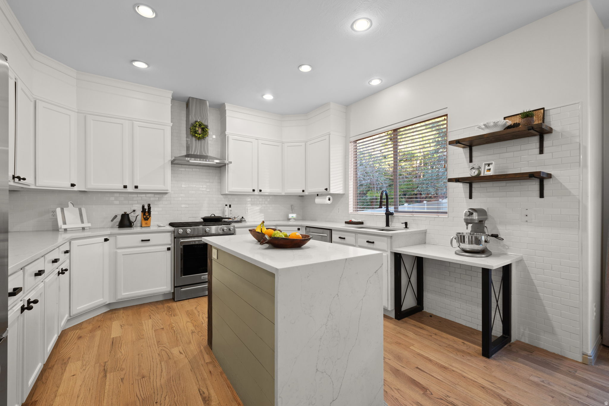 SOUTH MOUNTAIN - Residential