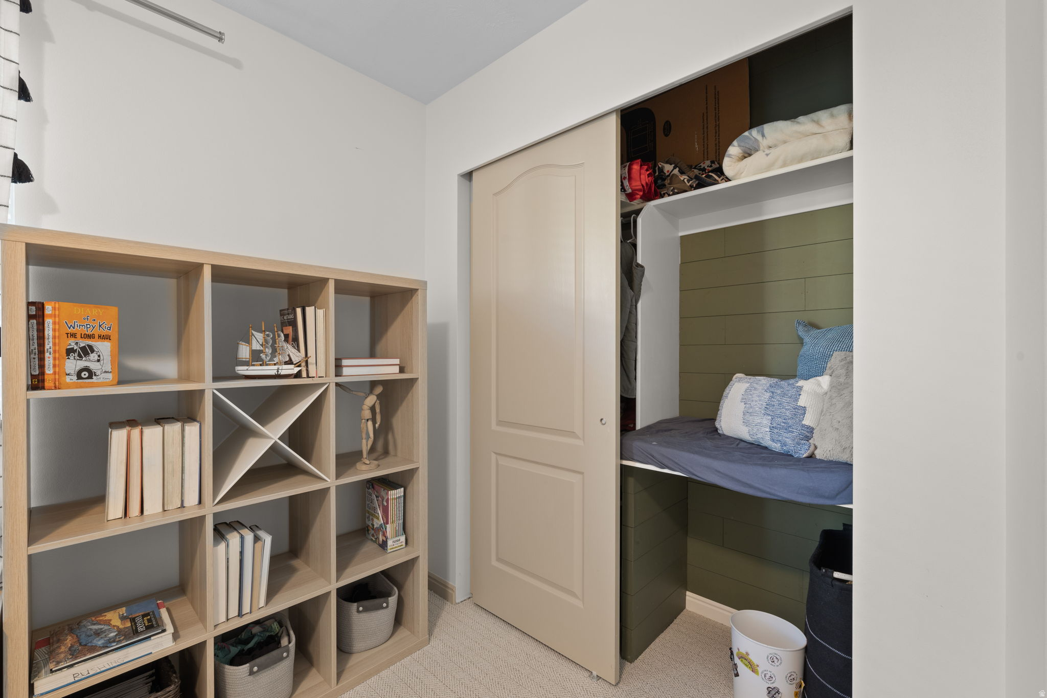 SOUTH MOUNTAIN - Residential