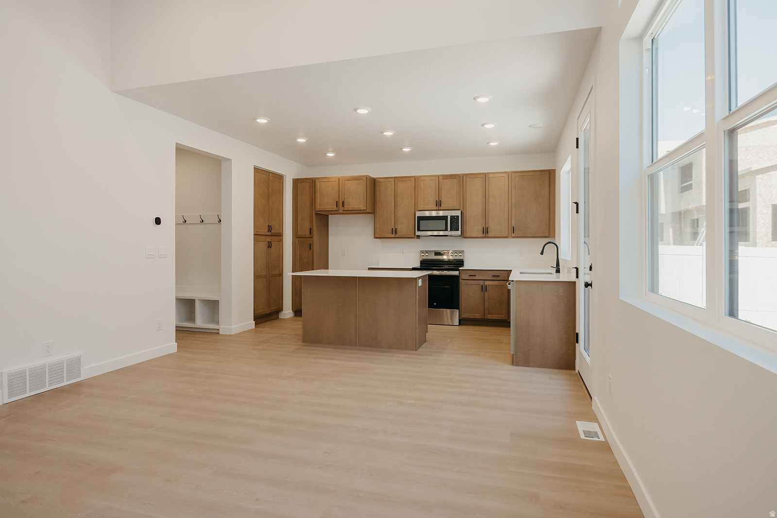 FIREFLY - Residential