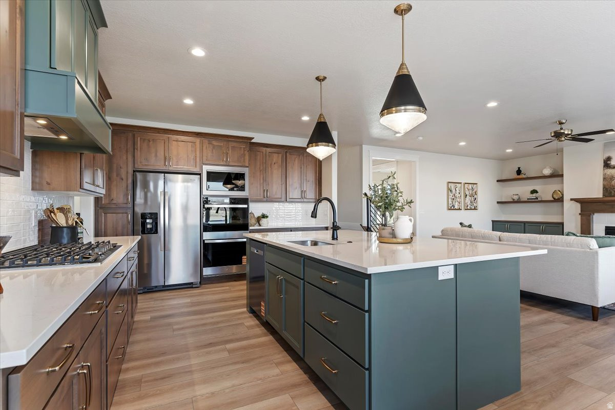 CRAYTHORN HOMESTEAD PHASE 6 - Residential