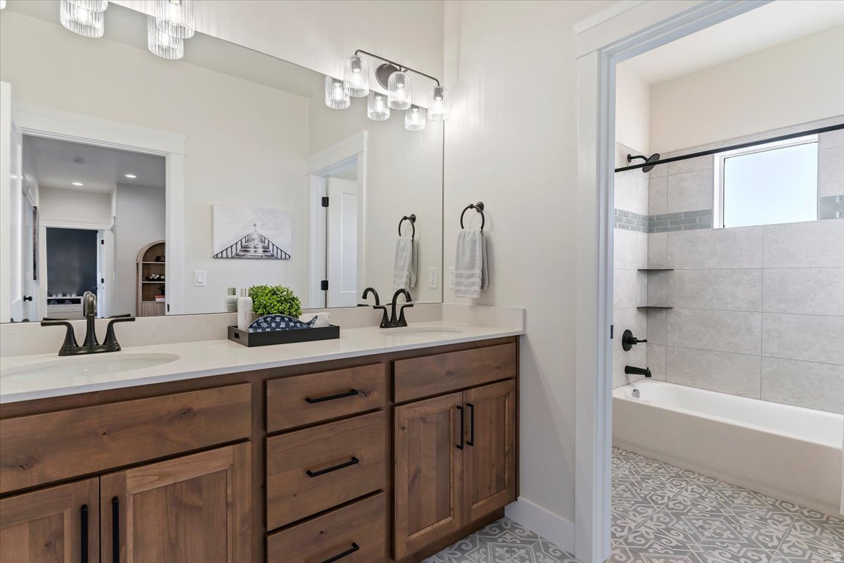 CRAYTHORN HOMESTEAD PHASE 6 - Residential