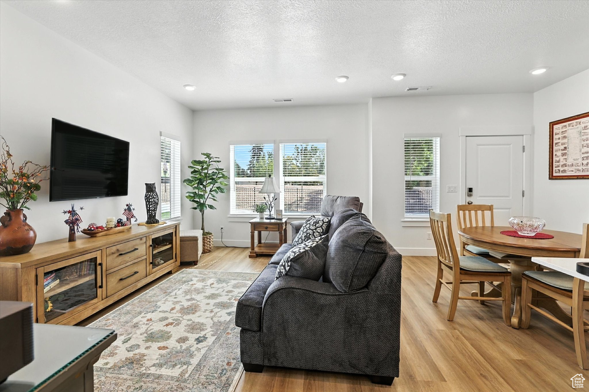 NORTH POINT - Residential