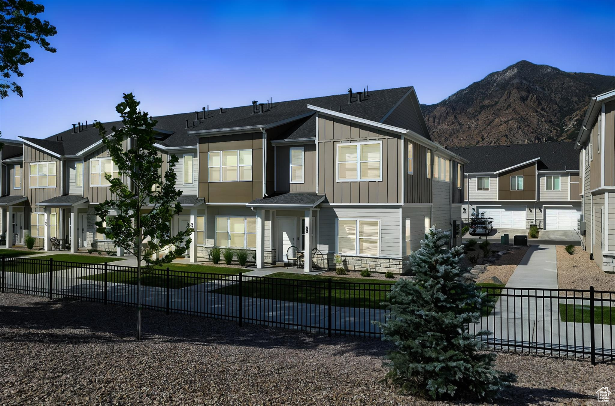 NORTH POINT - Residential