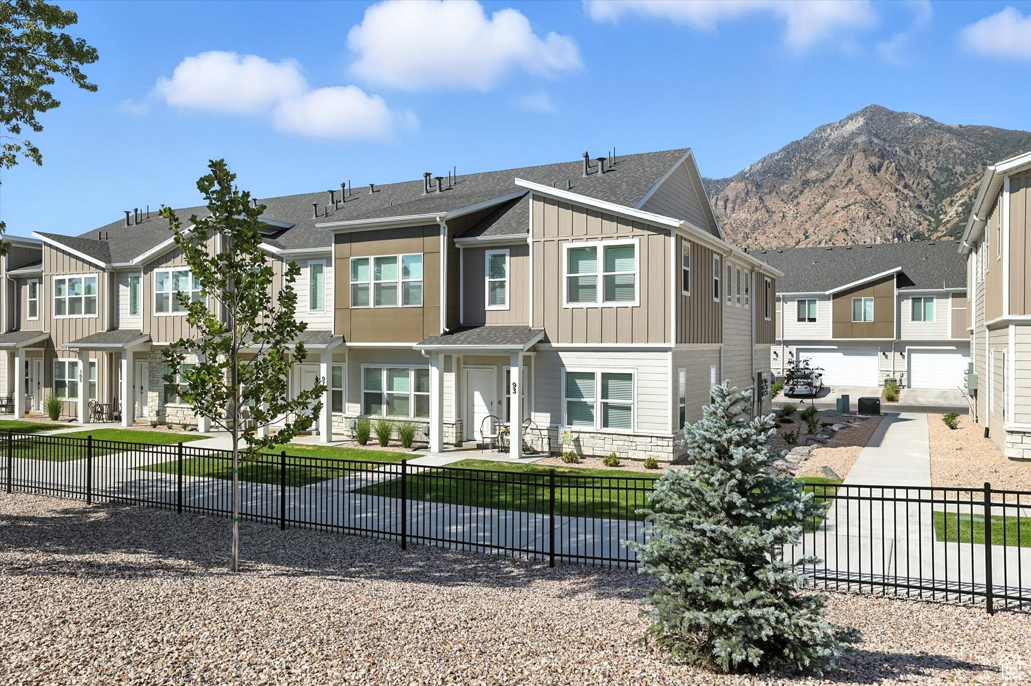 NORTH POINT - Residential