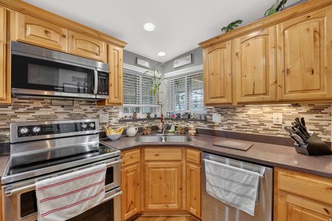 Tiny photo for 5345 S ALPINE DR, Murray, UT 84107 (MLS # 2142704)