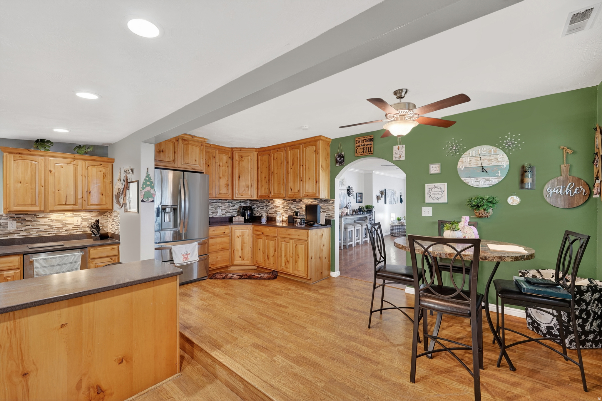 ALPINE GARDENS - Residential